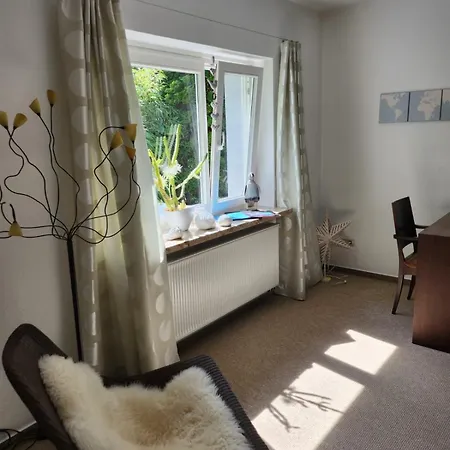 דירה Gemuetliche Ferienwohnung