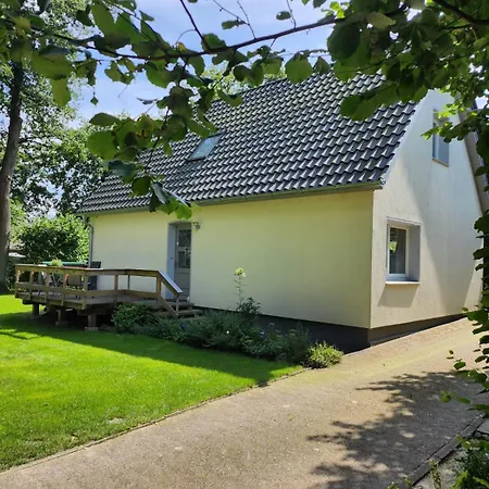 דירה Gemuetliche Ferienwohnung *